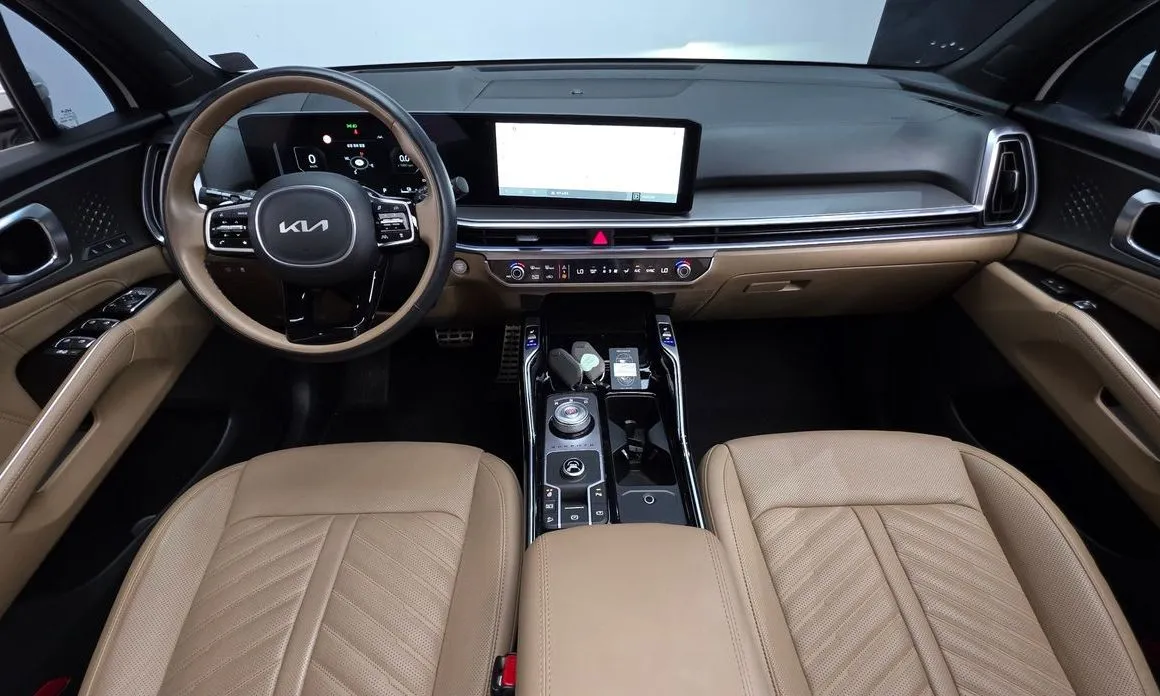 Kia Sorento — фото 10
