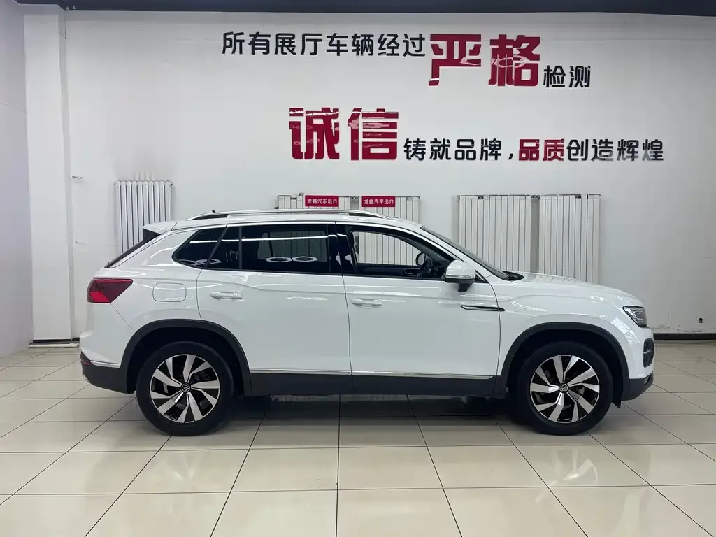 Volkswagen Tayron 2022 из CN, фото 2