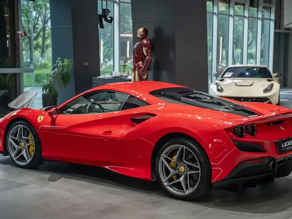 Ferrari F8 — фото 6
