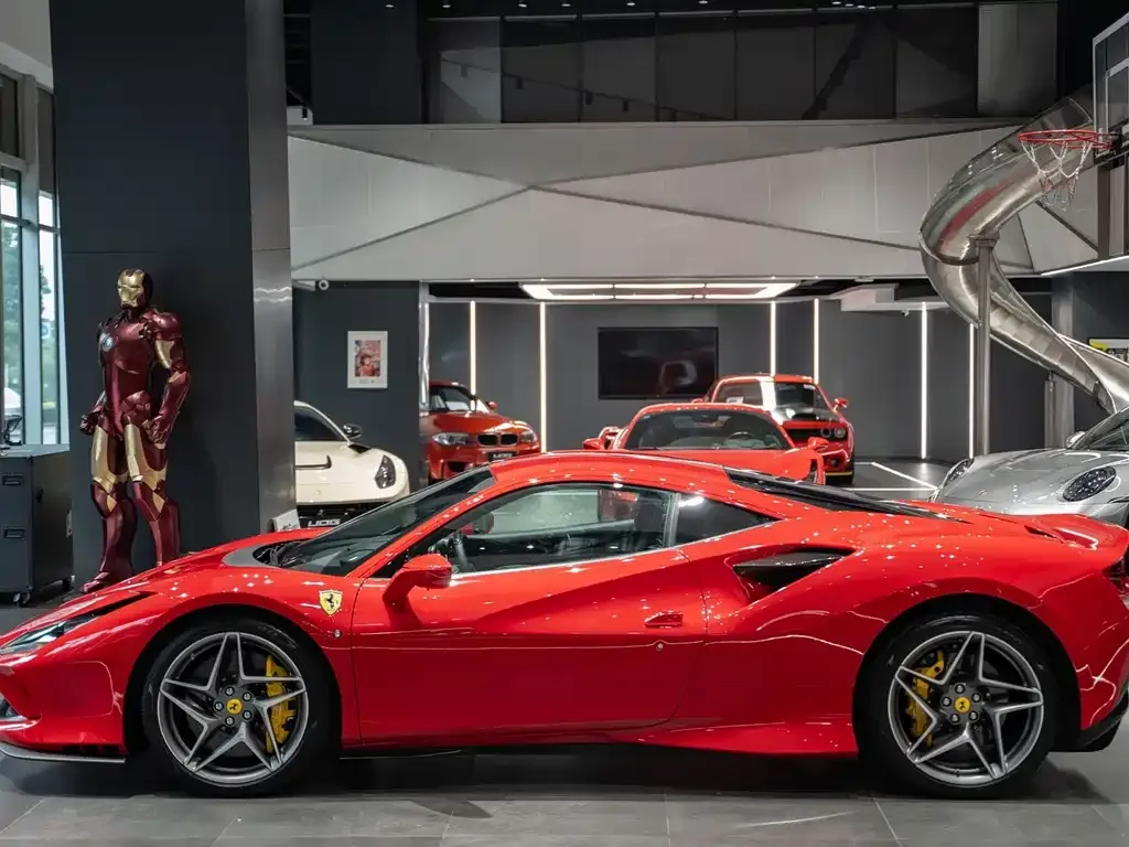 Ferrari F8 — фото 8