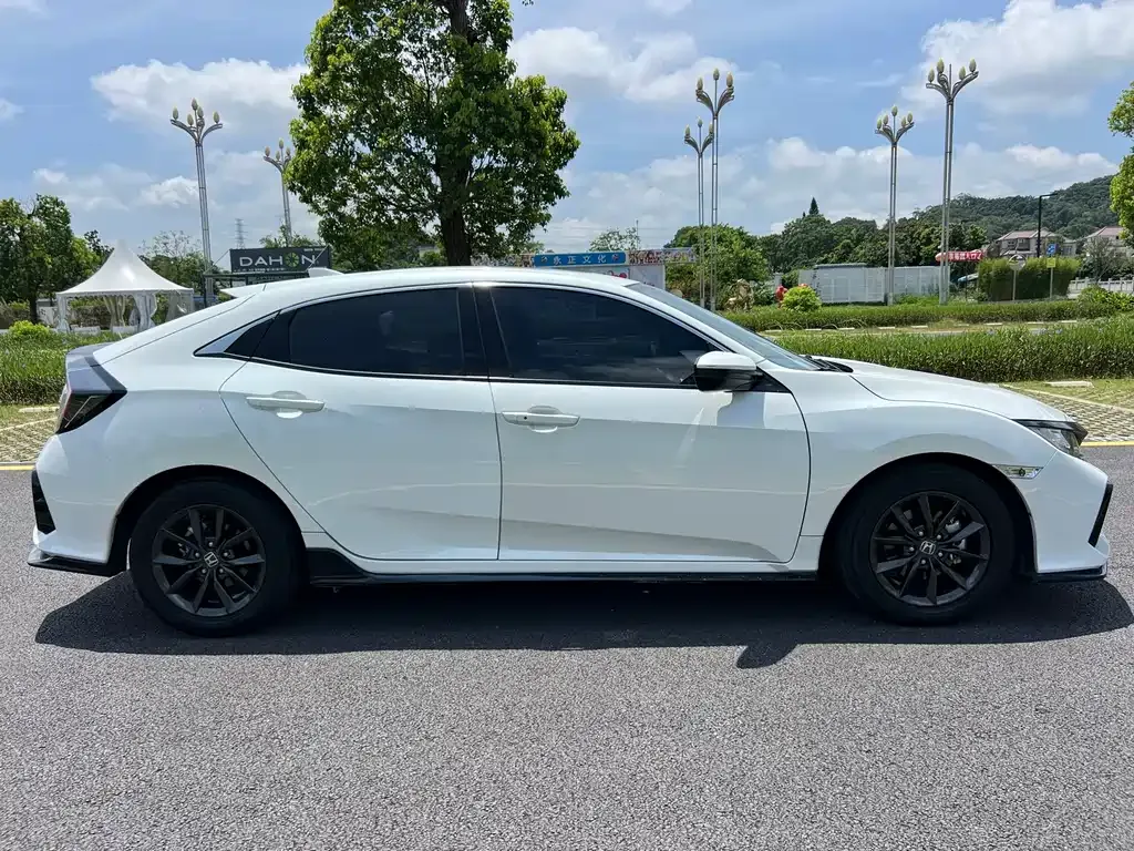 Honda Civic — фото 7