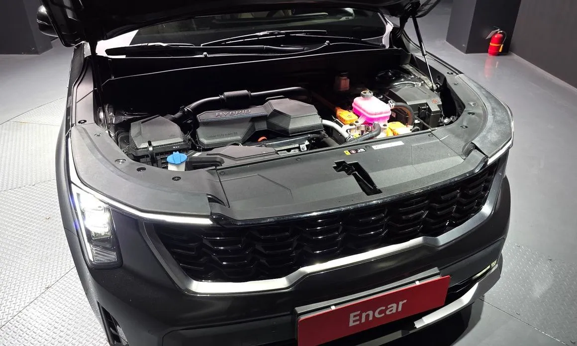 Kia Sorento — фото 9