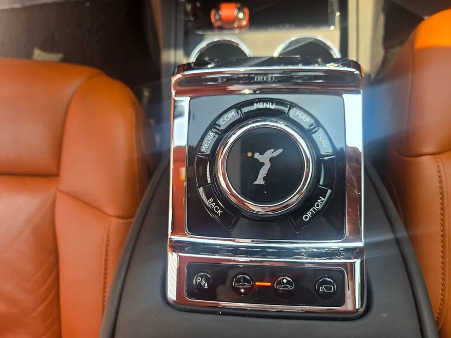 Rolls-Royce Phantom 2021 из KR, фото 2