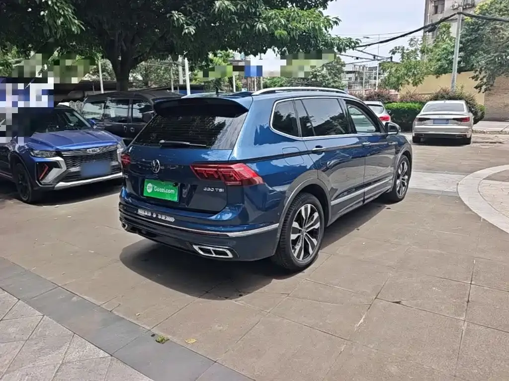 Volkswagen Tiguan L — фото 9