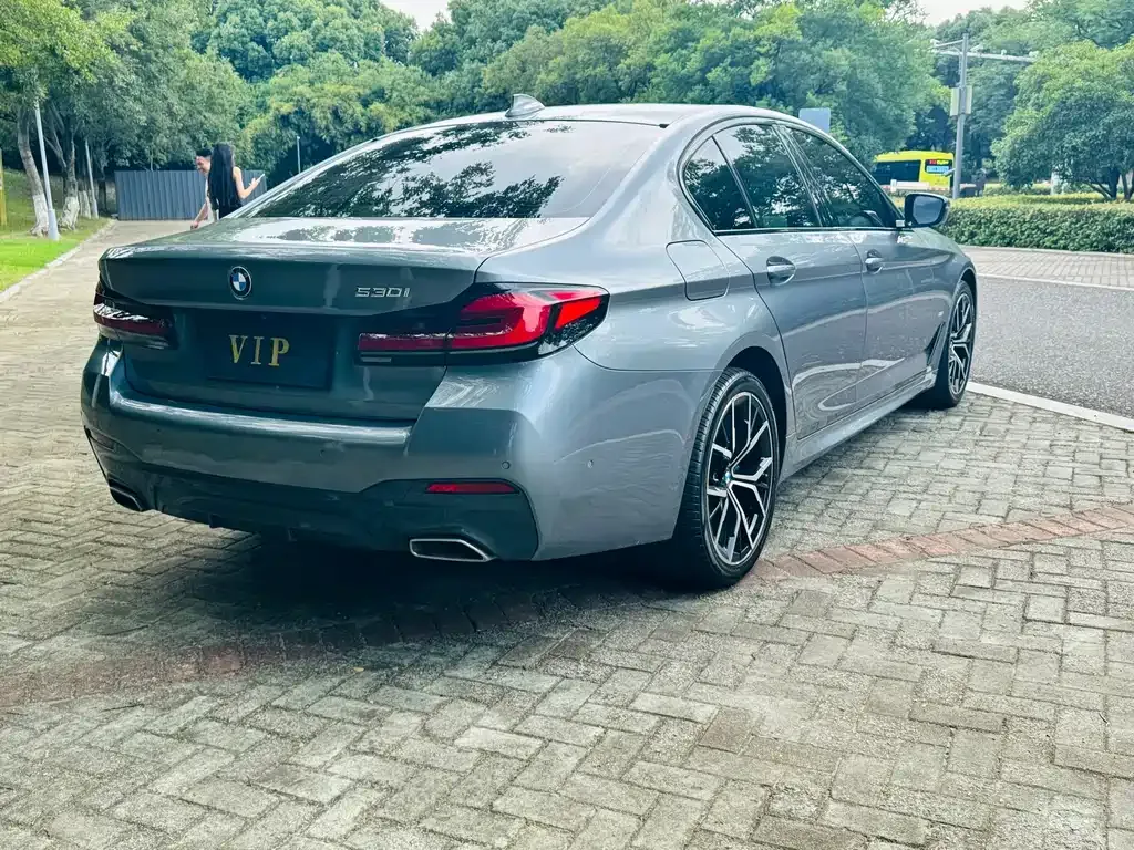 BMW 5 Series (Import) — фото 8