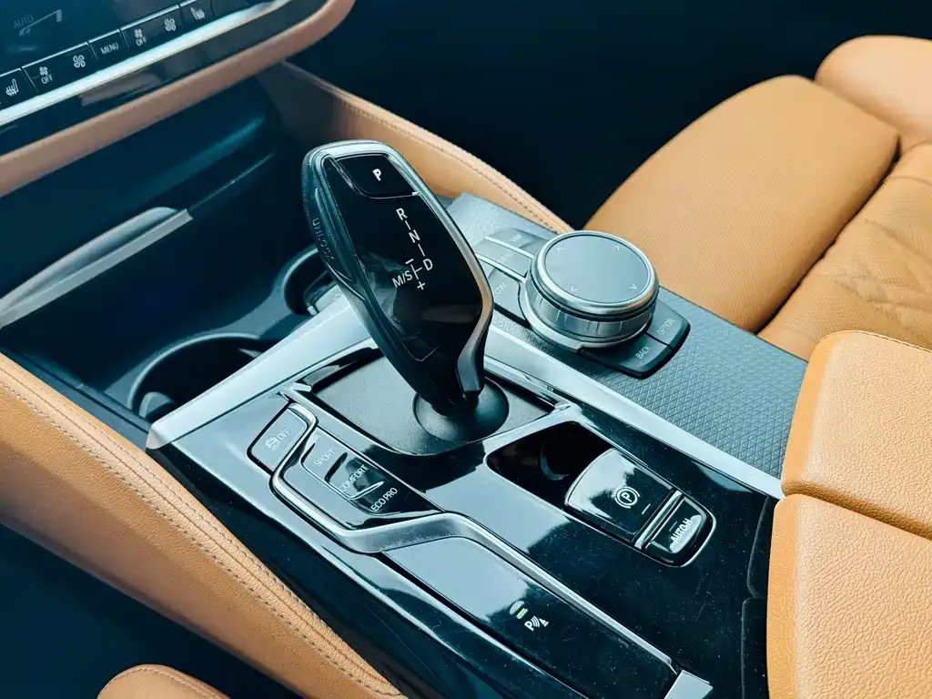 BMW 5 Series (Import) — фото 4