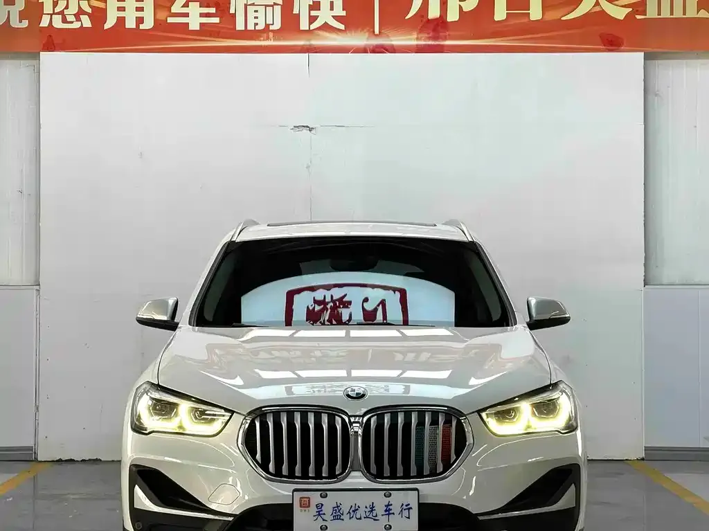 BMW X1 — фото 2