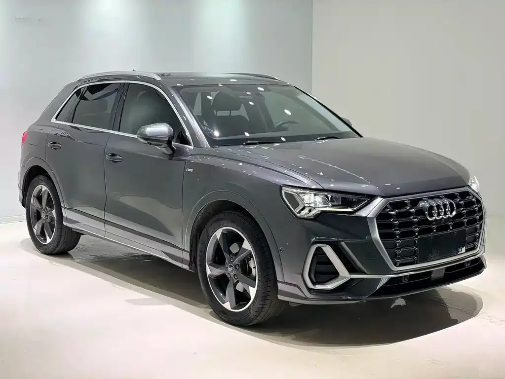 Audi Q3 — фото 7