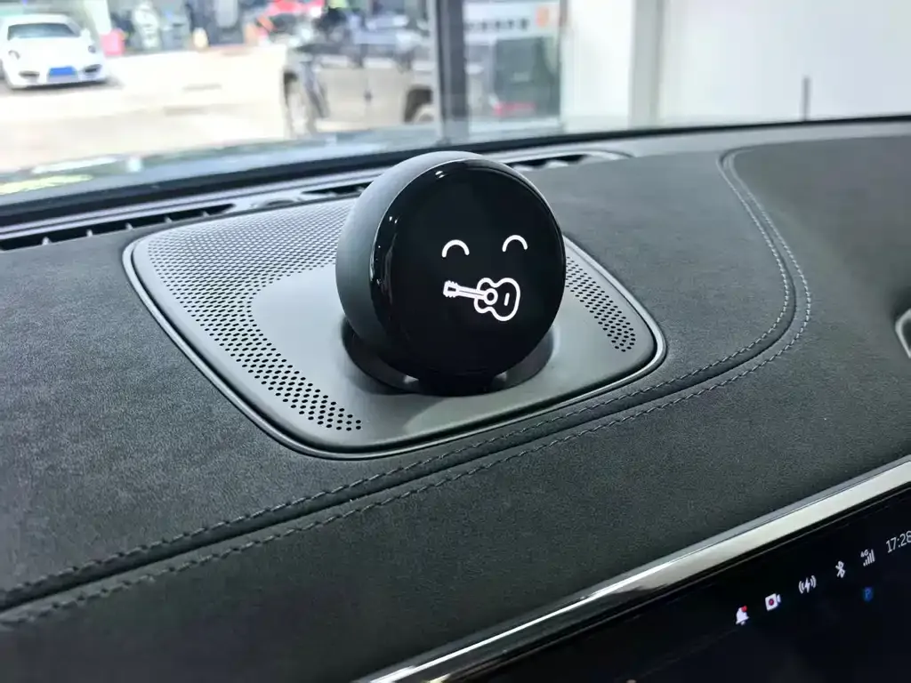 NIO EC6 — фото 6
