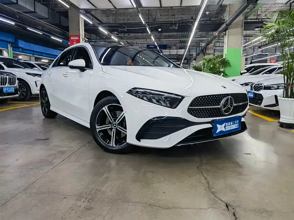 Mercedes-Benz A-Class — фото 7