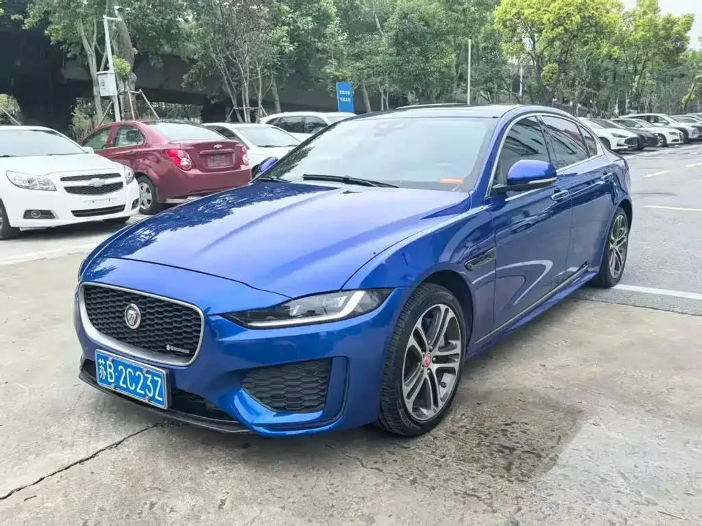 Jaguar XEL — фото 1