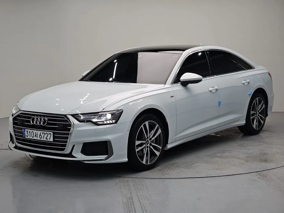 Audi A6 — фото 1