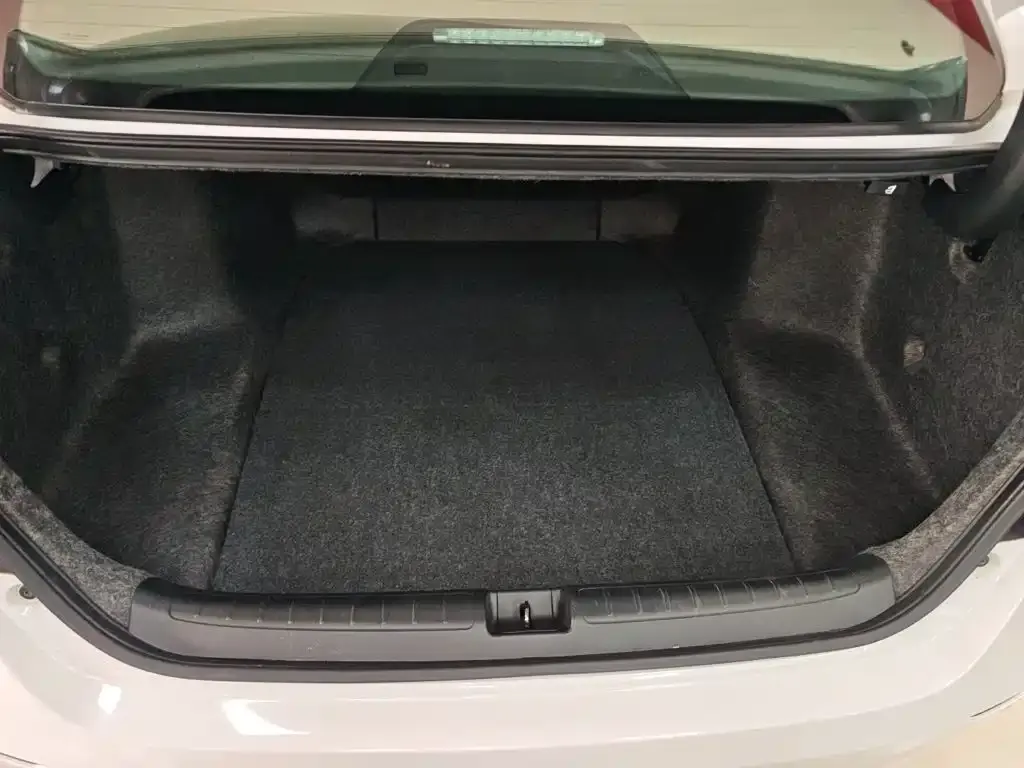 Honda Accord — фото 8