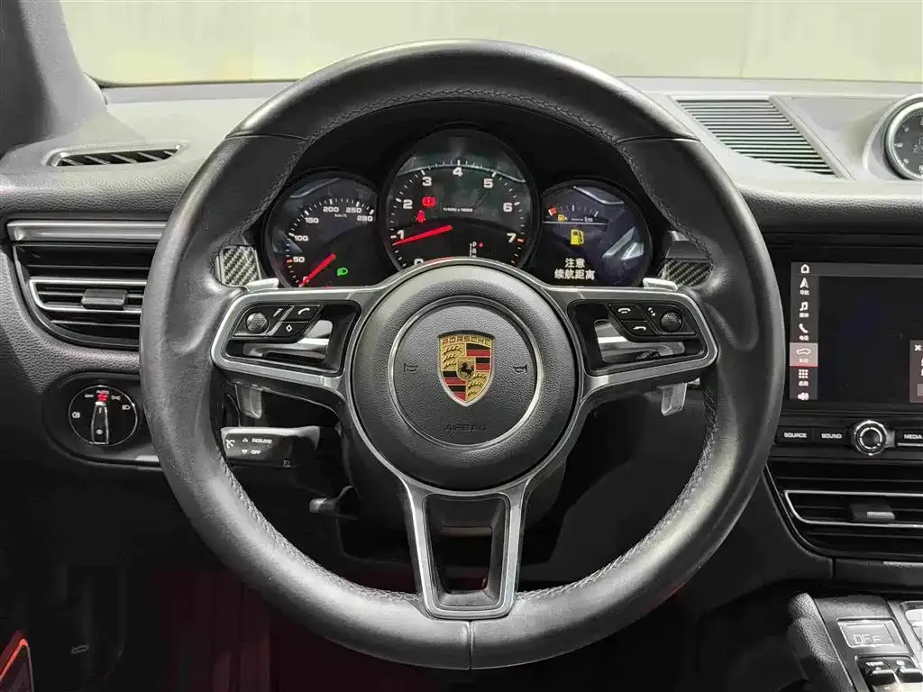 Porsche Macan 2021 из CN, фото 5