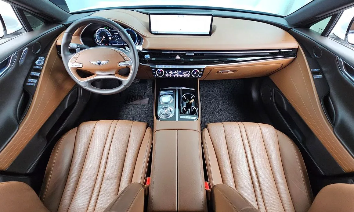 Genesis G80 — фото 10