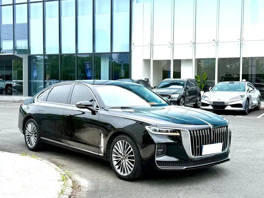 Hongqi H9 — фото 2