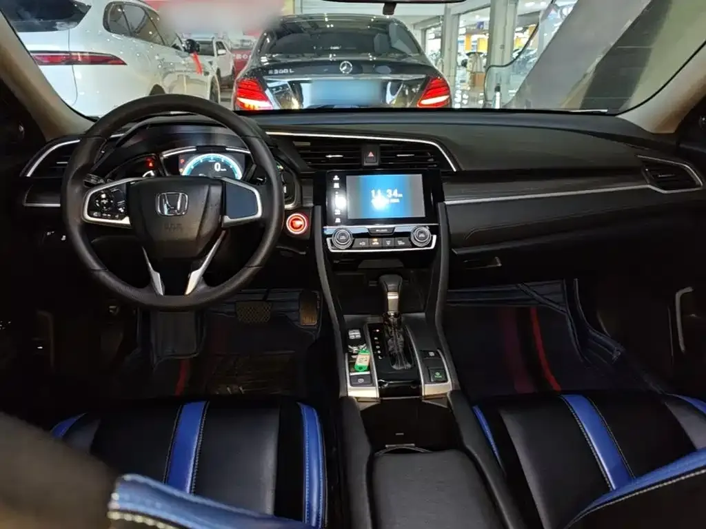 Honda Civic — фото 5