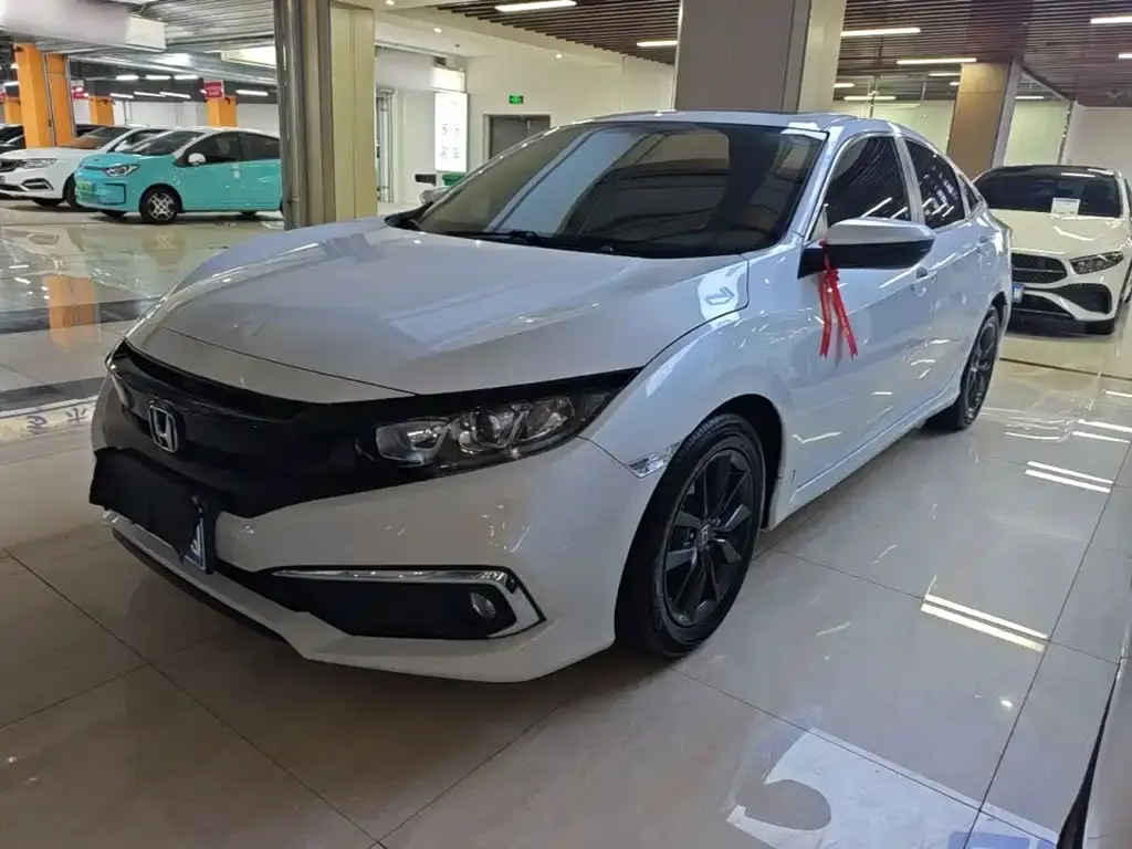 Honda Civic — фото 3
