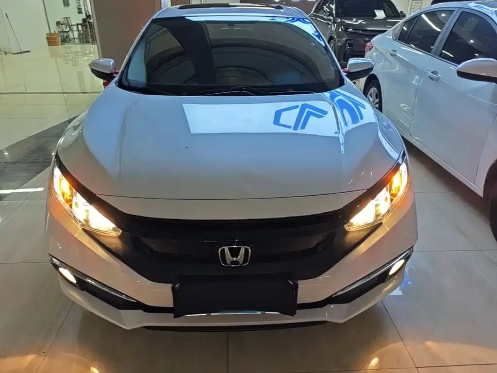 Honda Civic — фото 6
