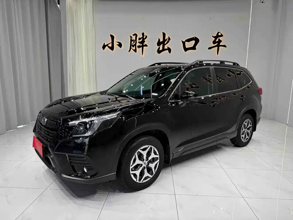 Subaru Forester — фото 1