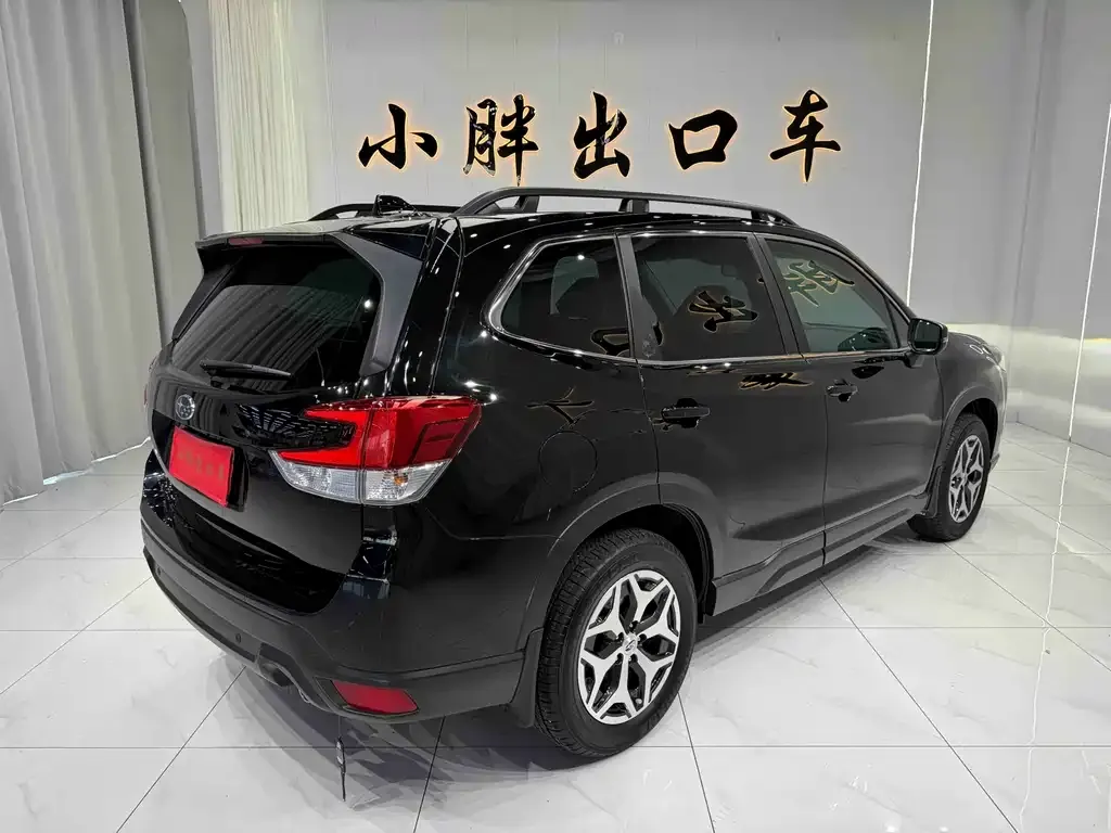 Subaru Forester — фото 8