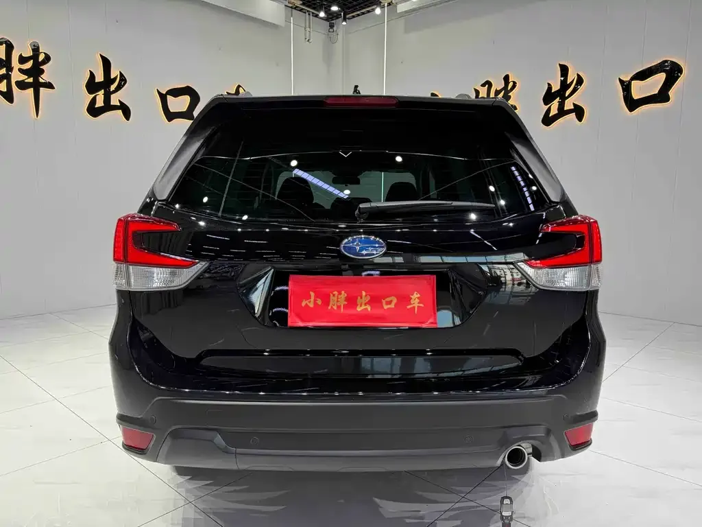 Subaru Forester — фото 2