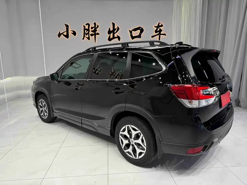 Subaru Forester — фото 5