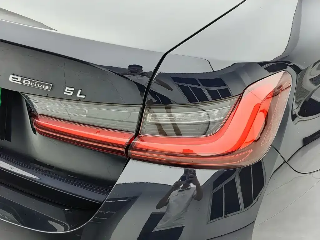 BMW i3 — фото 9