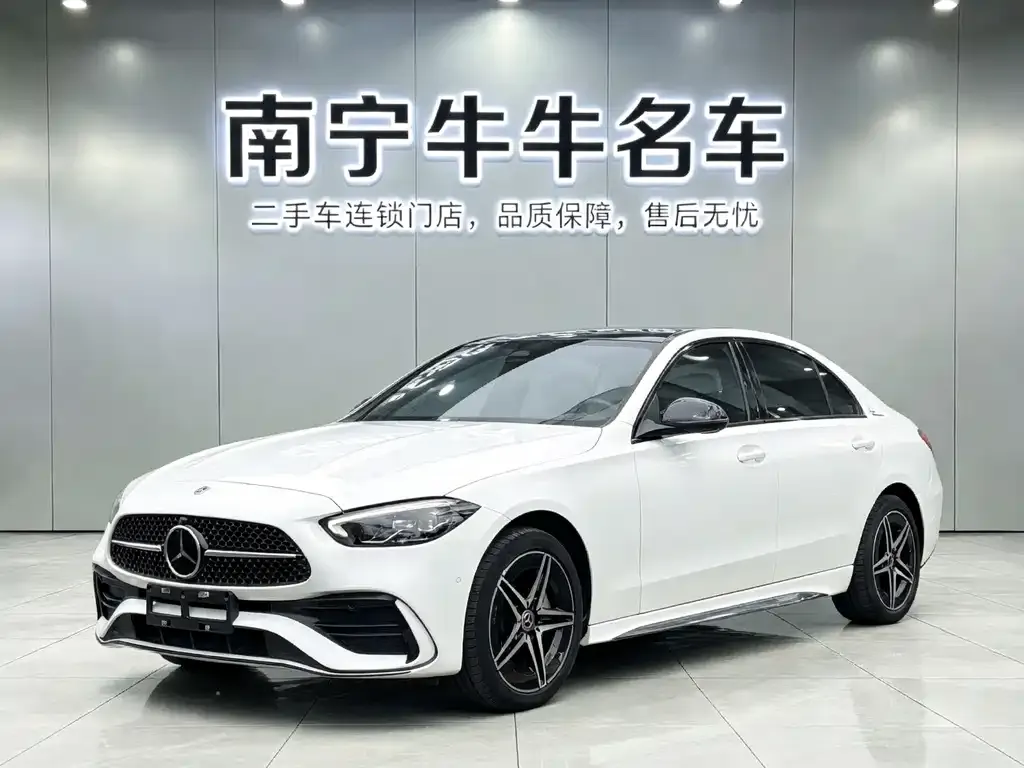 Mercedes-Benz C-Class — фото 1