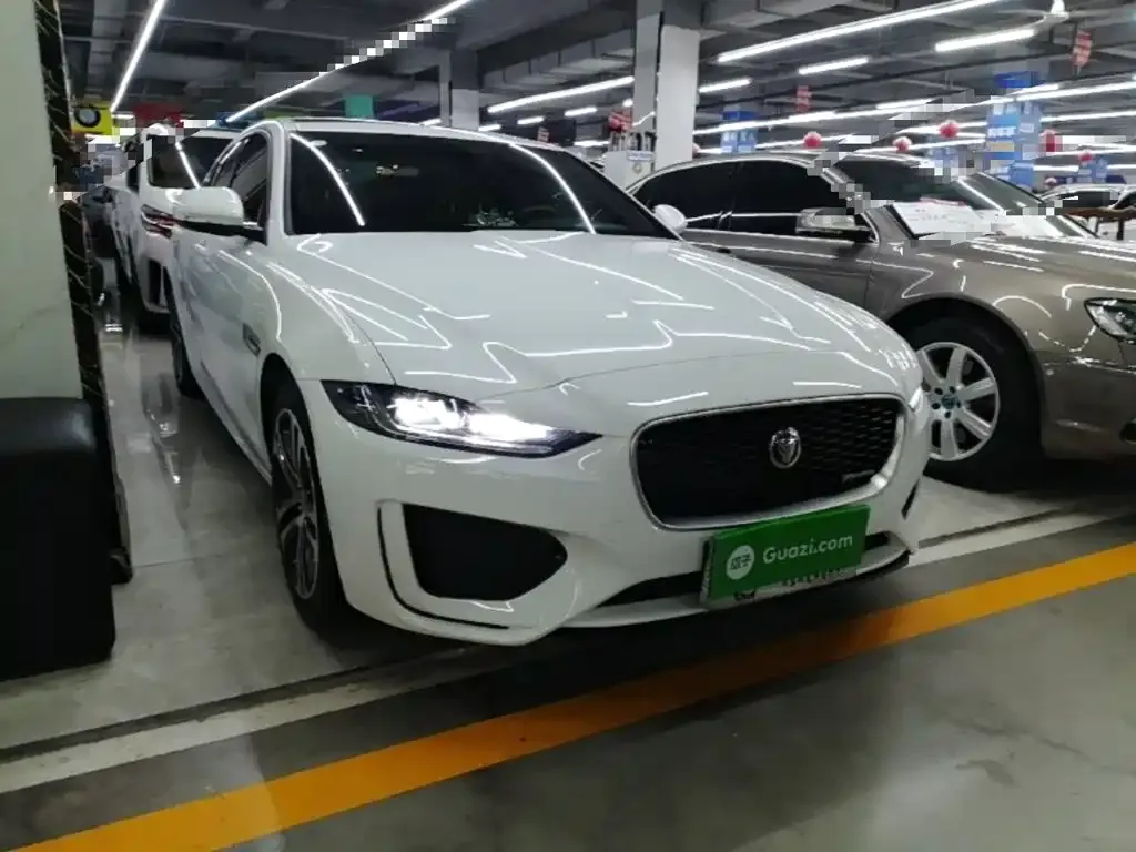 Jaguar XEL — фото 10