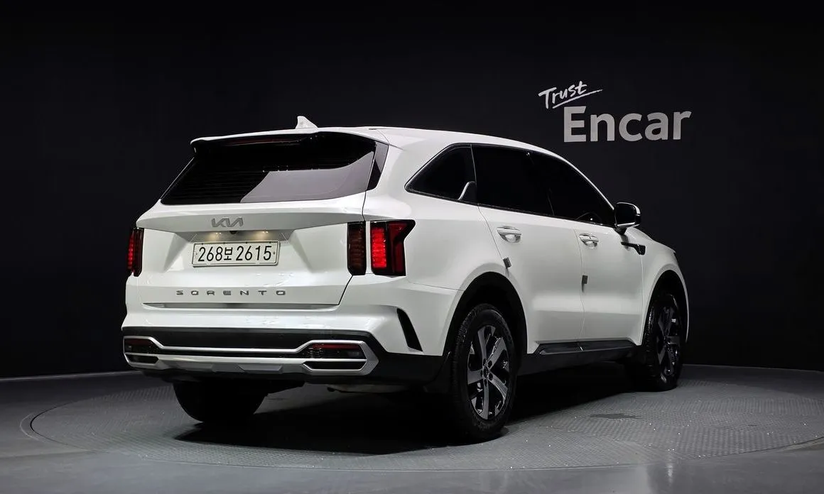 Kia Sorento — фото 3