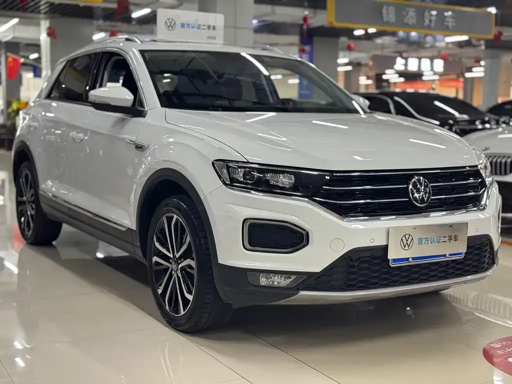Volkswagen T-Roc — фото 3
