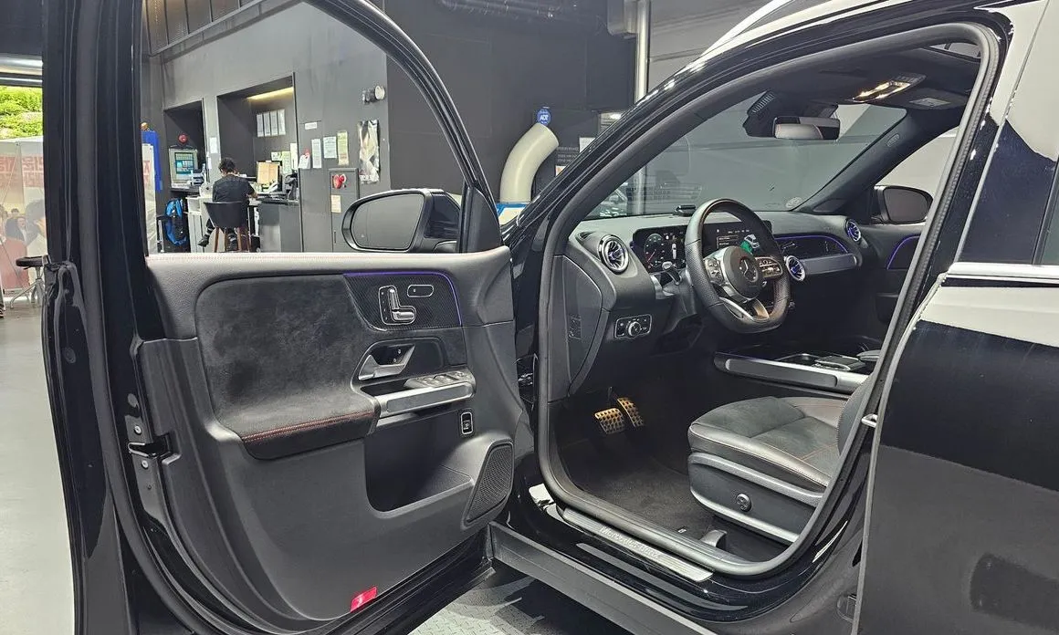 Mercedes-Benz GLB-Class — фото 10