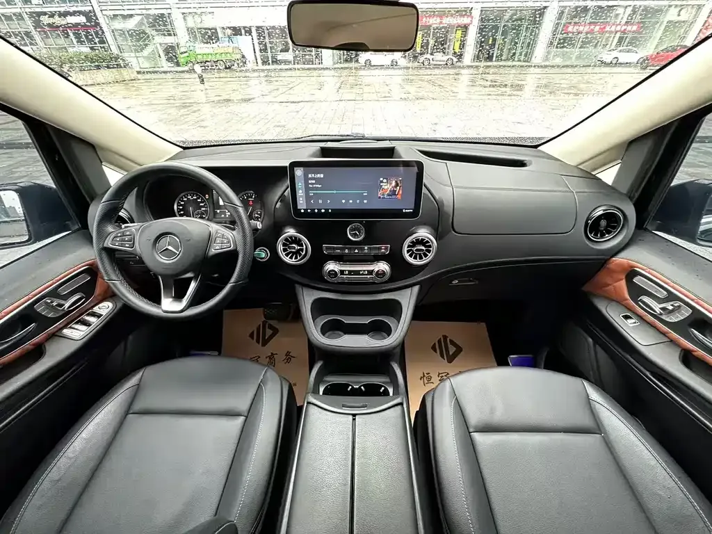 Mercedes-Benz Vito 2024 из CN, фото 4