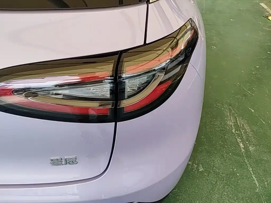 Geely Starburst — фото 3