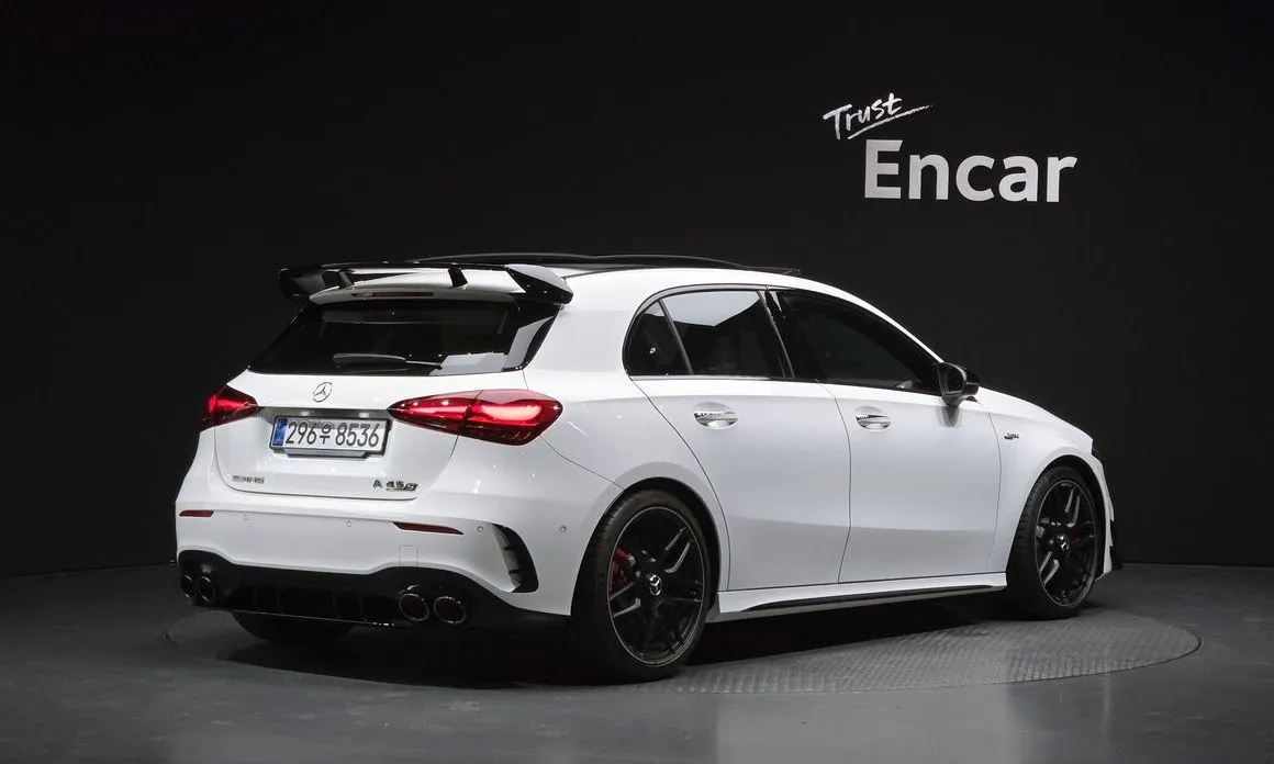 Mercedes-Benz A-Class — фото 9