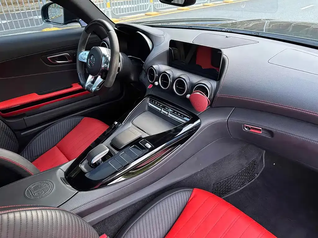 Mercedes-Benz AMG GT — фото 3