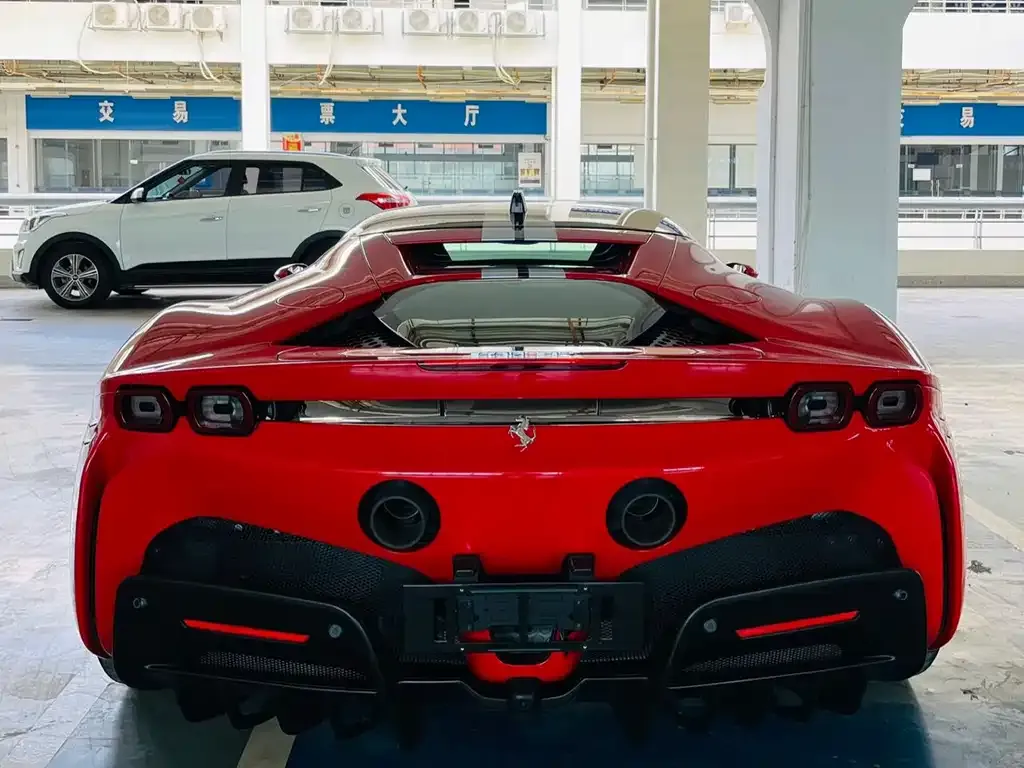 Ferrari SF90 2022 из CN, фото 5