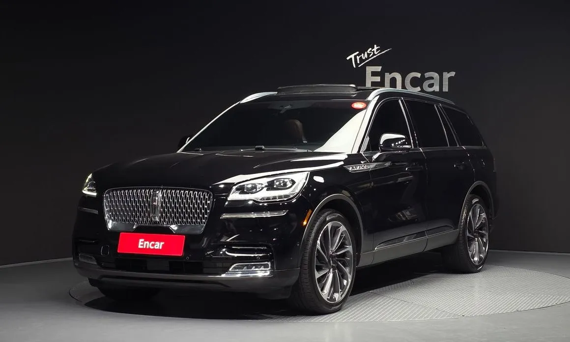 Lincoln Aviator