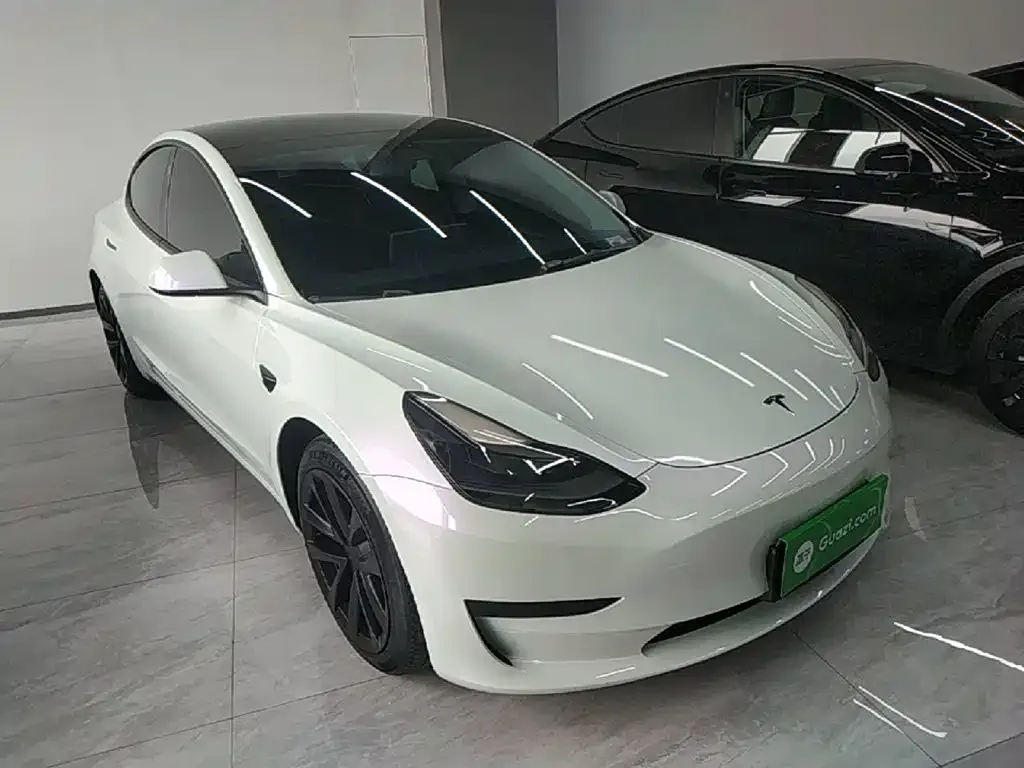 Tesla Model 3 — фото 6