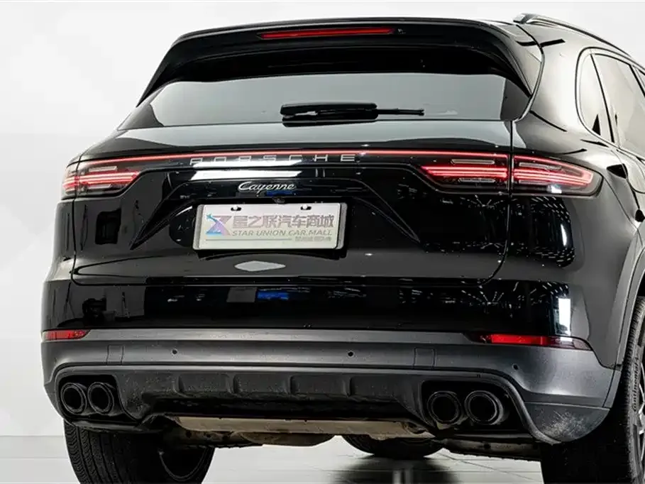 Porsche Cayenne Hybrid — фото 10
