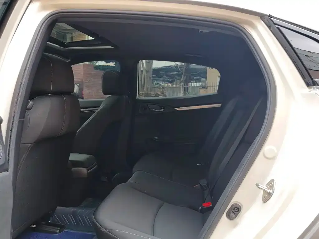 Honda Civic — фото 2