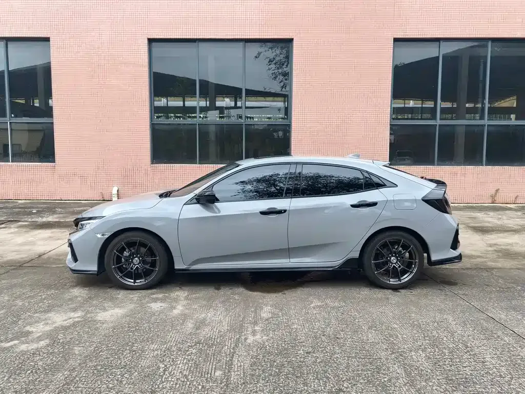 Honda Civic — фото 8