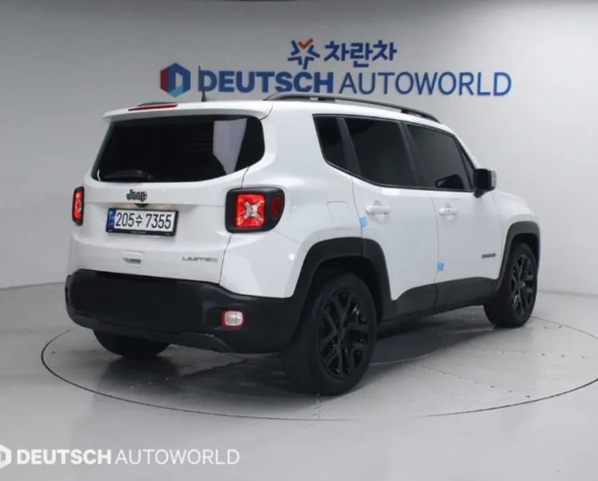 Jeep Renegade 2022 из KR, фото 9