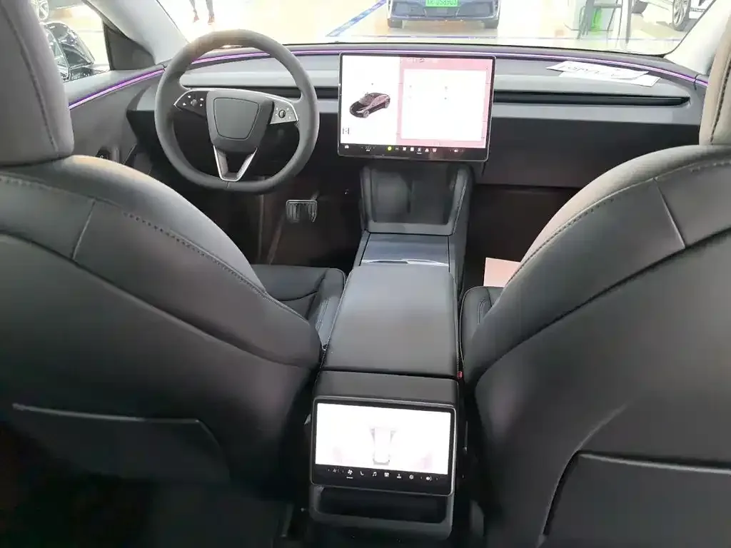 Tesla Model 3 — фото 2