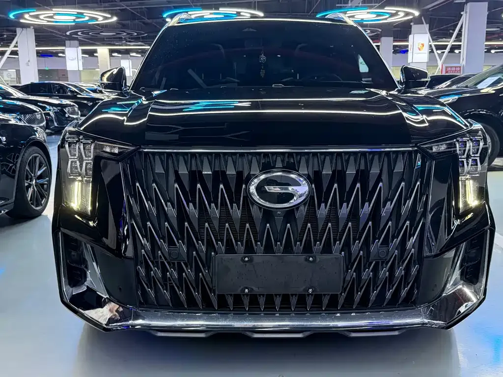 GAC Motor Trumpchi GS8 — фото 5