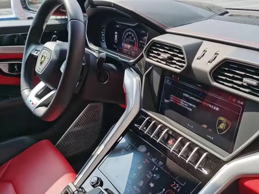 Lamborghini Urus 2021 из CN, фото 3