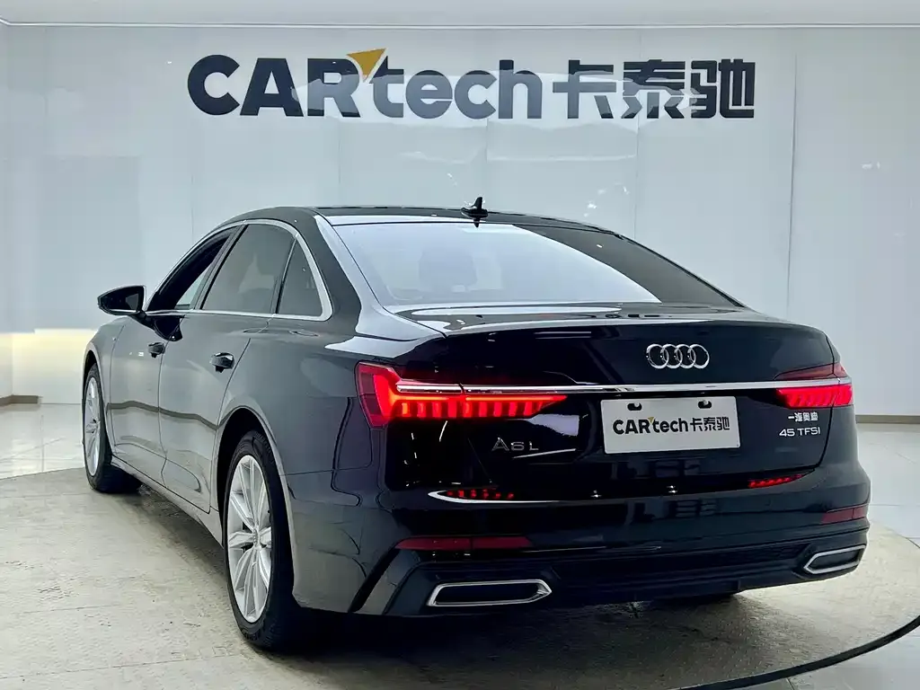 Audi A6L — фото 6