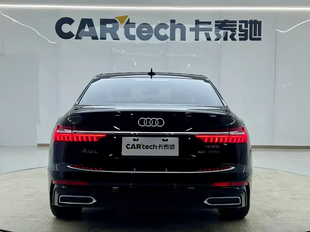 Audi A6L — фото 10