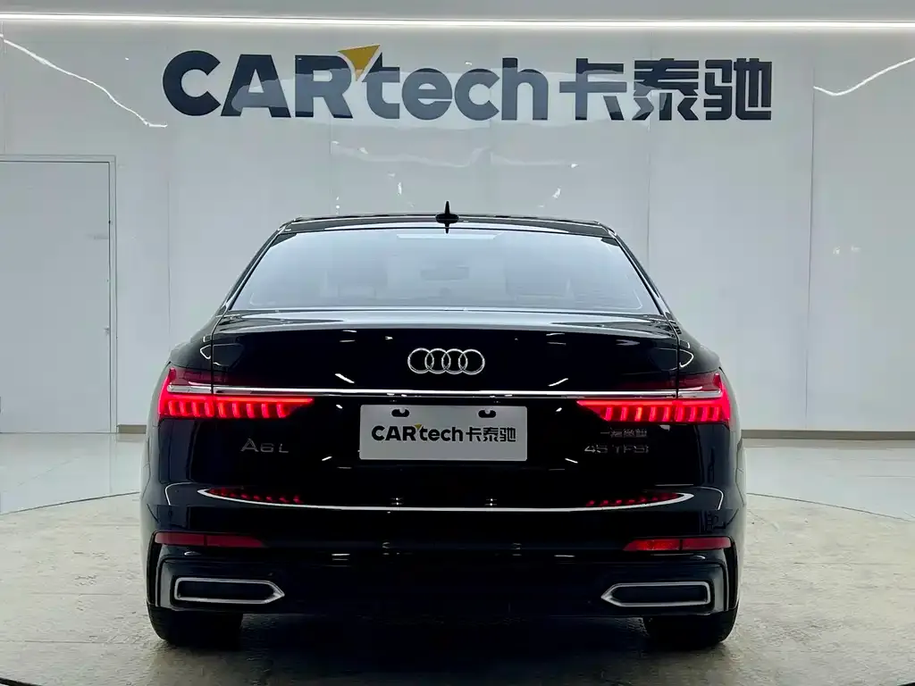 Audi A6L — фото 2